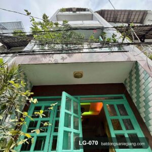 Bán nhà đường Quang Trung, Gò Vấp – 4 tầng đúc 5 phòng, gần BV Hồng Đức, giảm còn 4,99 tỷ