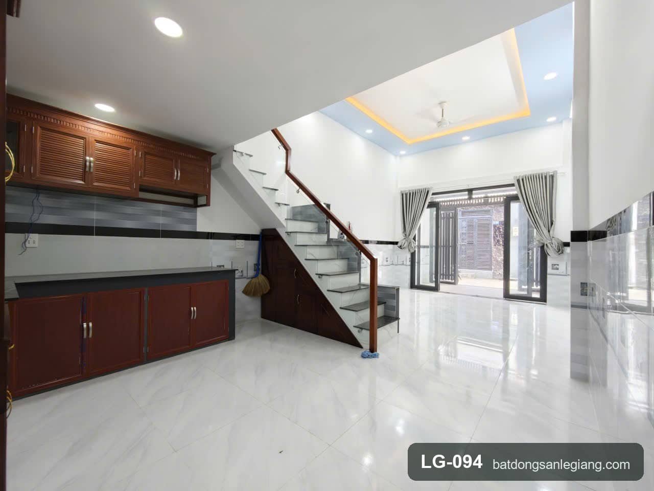 LG-094 Khu bếp — nhà bán Lê Văn Khương Quận 12 Khu bếp — nhà bán Lê Văn Khương Quận 12