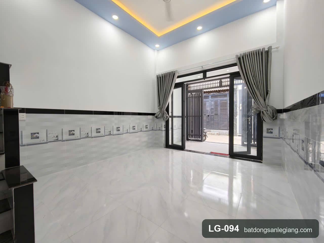 LG-094 Phòng khách — nhà bán Lê Văn Khương Quận 12 Phòng khách — nhà bán Lê Văn Khương Quận 12