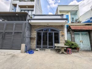 Mặt tiền nhà cấp 4 hẻm 6m Thạnh Xuân 24 Quận 12