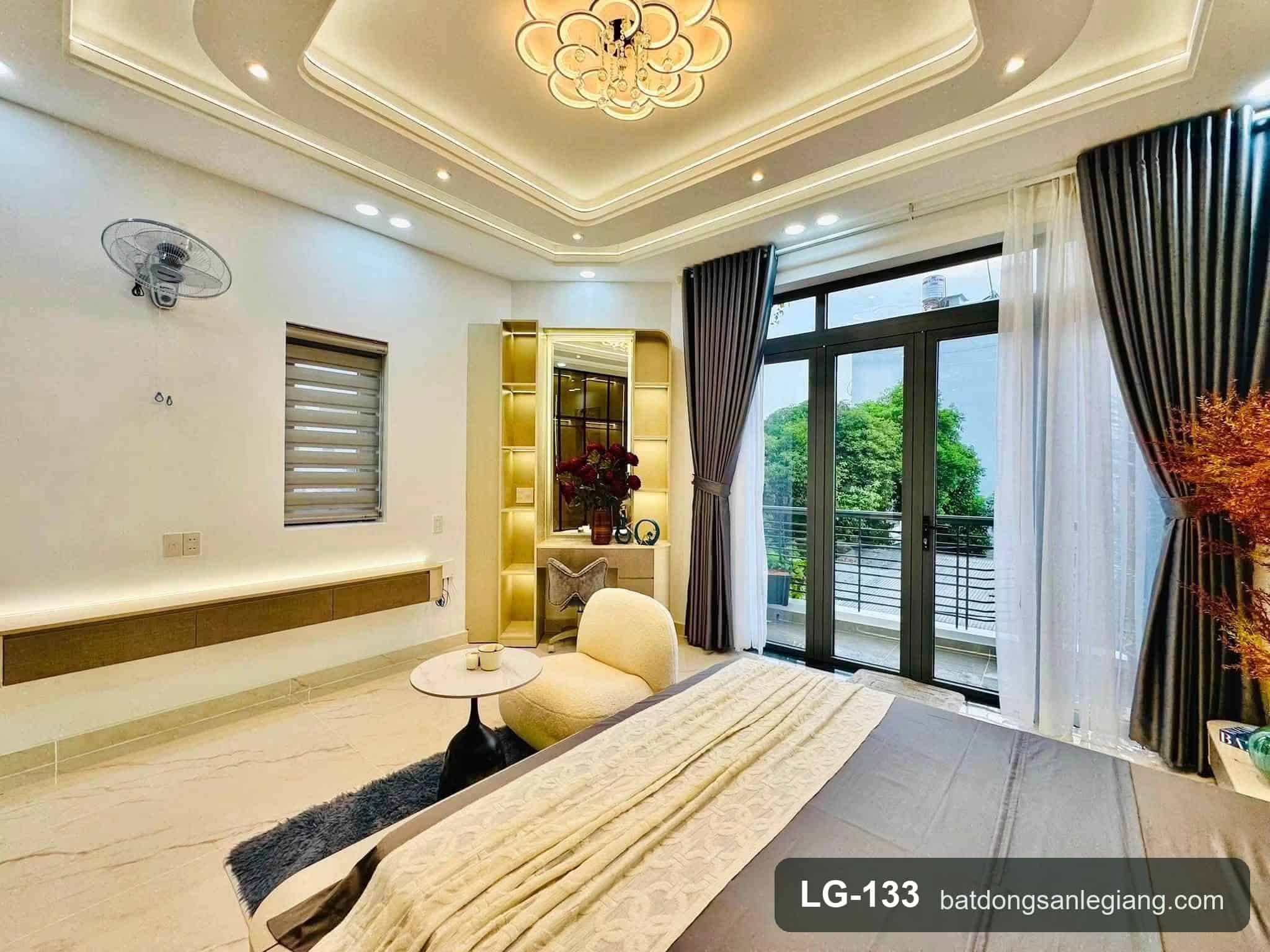 LG-133 Phòng thờ — nhà bán Phạm Văn Chiêu Gò Vấp Phòng thờ — nhà bán Phạm Văn Chiêu Gò Vấp